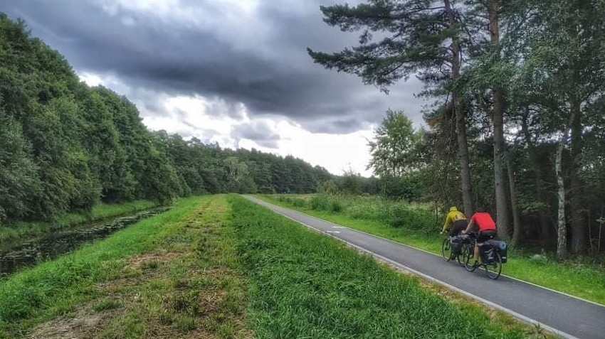 Ostrowo, kolejna miejscowość na szlaku R10